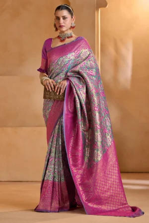 Brood Rama Kanjivaram Silk Saree With Splendiferous Blouse Piece